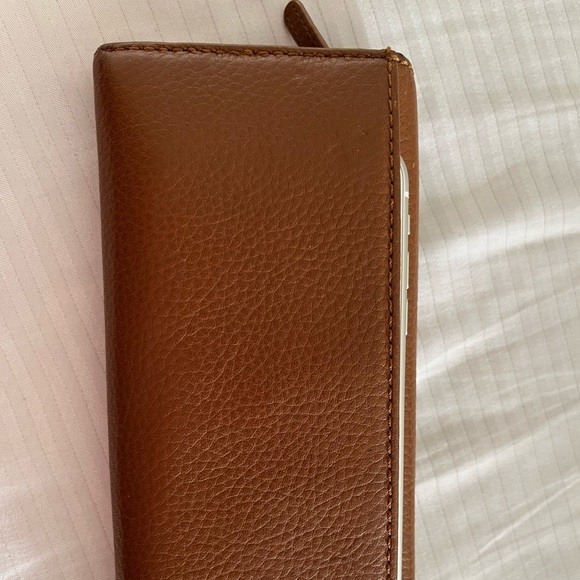 Michael Kors Slim Flap Wallet - Brown - Picture 15 of 17